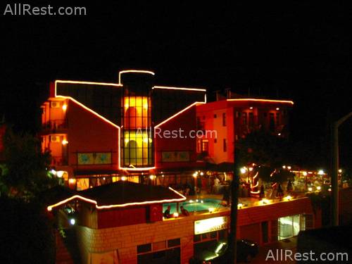 Hollywood Hotel 18
